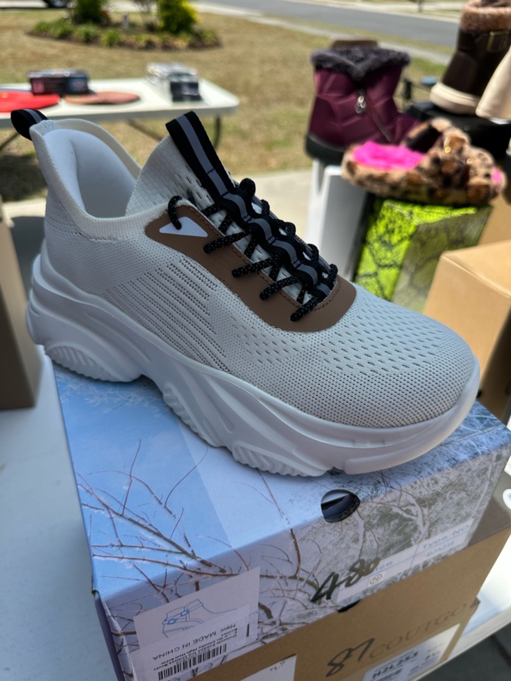 Women’s Chunky Knit Sneaker - White with Brown Trim